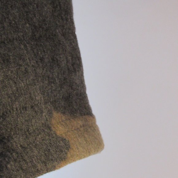 Edna Mode Cropped Fleece Sweater - Picture 4 of 12